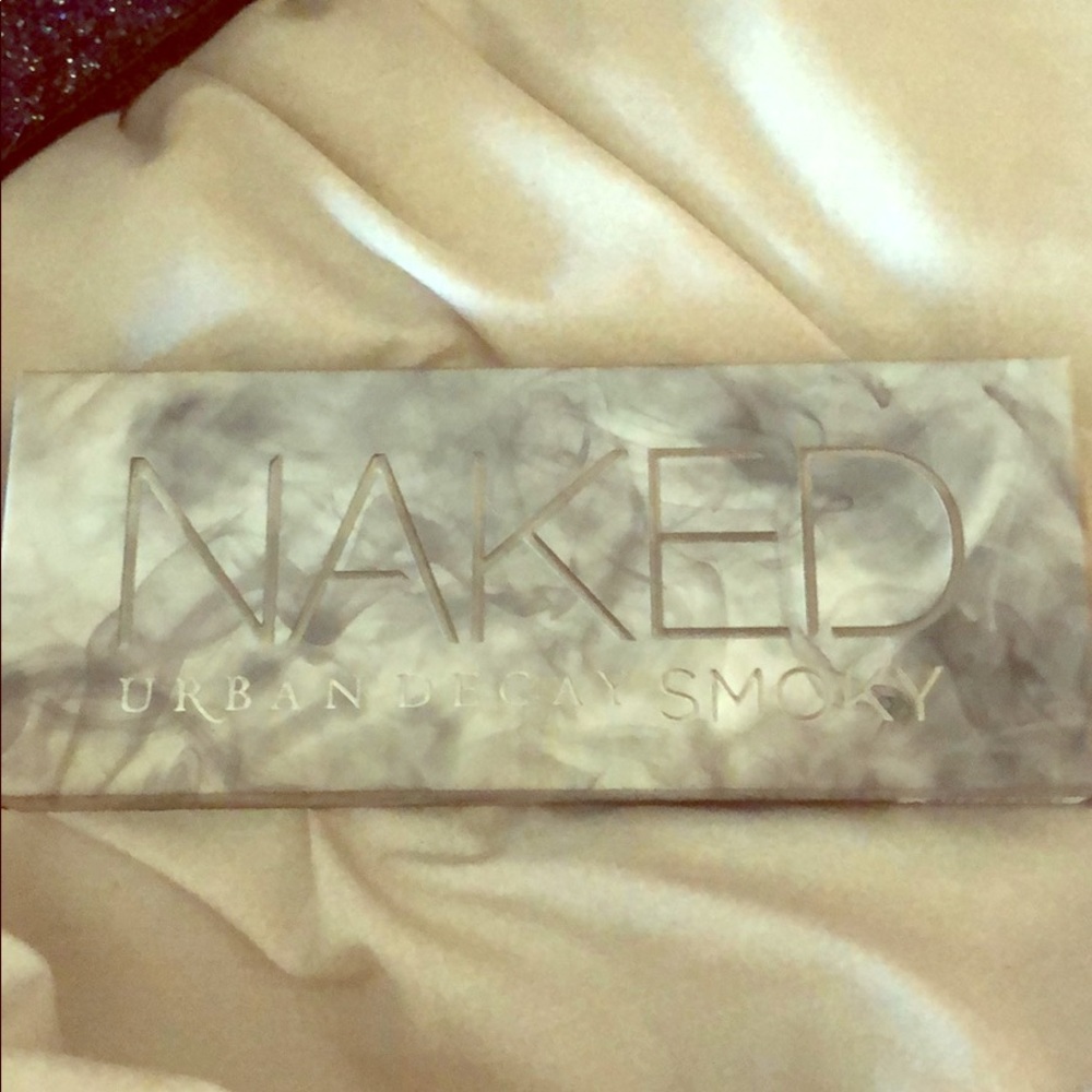 Urban Decay Naked Smokey